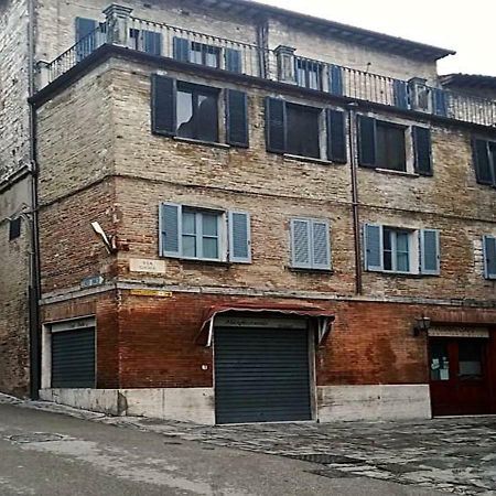 Affittacamere In Centro Губио Екстериор снимка